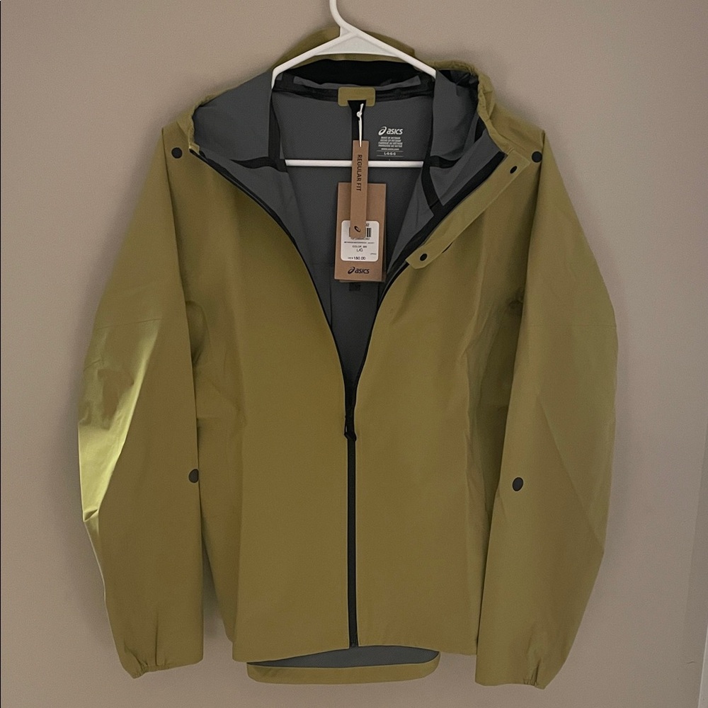 ASICS Raincoat - Picture 2 of 6